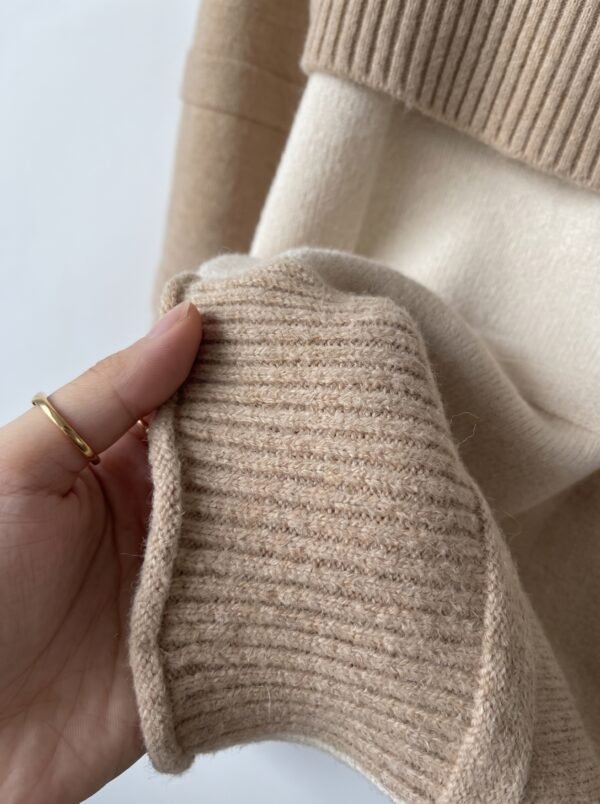Color Block Turtleneck Knit Sweater for Women